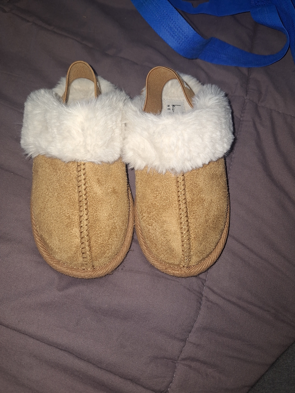 Nicole Miller Kids Tan Slip-On Clogs with Cream Faux Fur Cuff